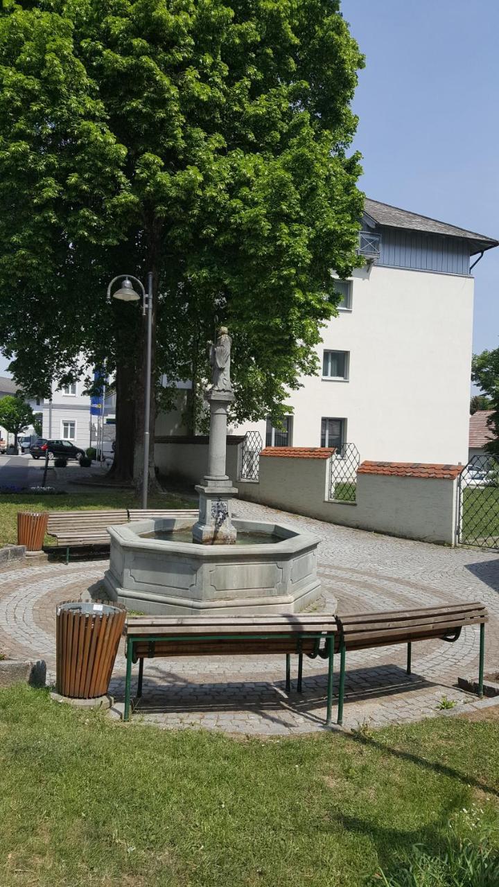 Stiftshotel Garsten Steyr Exteriér fotografie