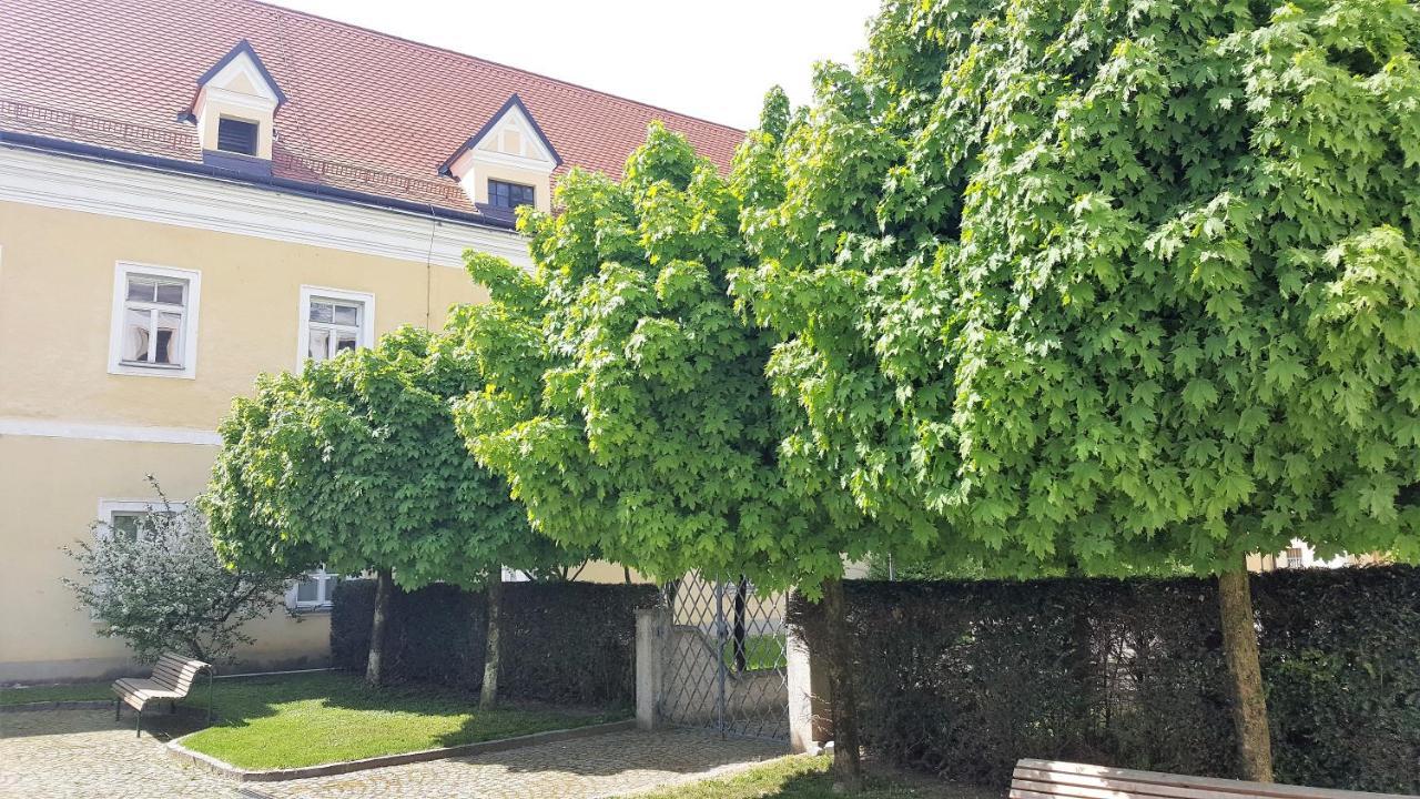 Stiftshotel Garsten Steyr Exteriér fotografie